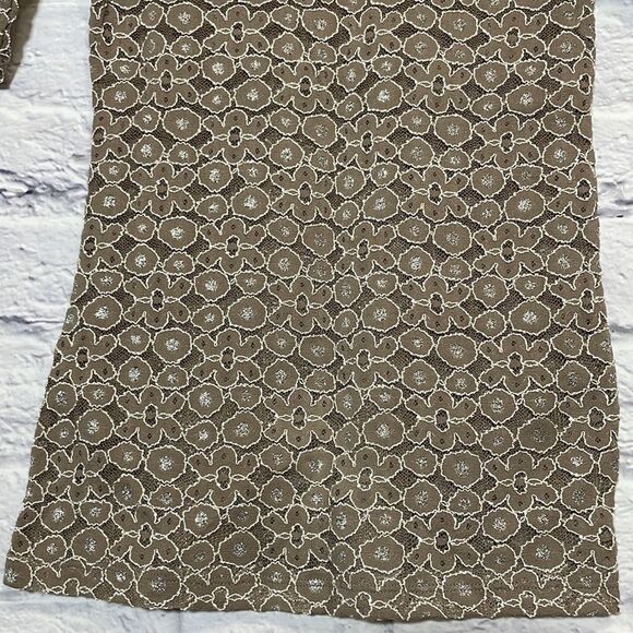 HAPPENING In The Present Half Sleeve Double Scoop Neck Size Medium. - Picture 4 of 8